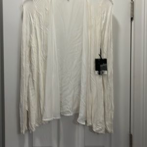 Simply Vera Wang Chiffon Flyaway, White, size M, NWT